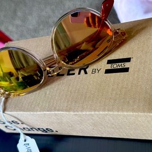 Sunshades by TOMS